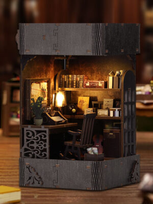 01_19ad90e9-fe31-4f7f-ac56-048341c22910 Holmes Detective Agency DIY Book Nook Kit | Whitby Thorne