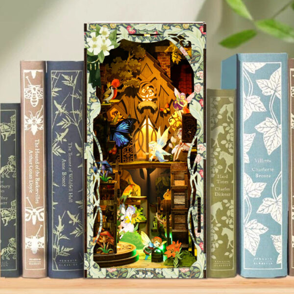 22 Secret World of the Forest DIY Book Nook Kit| Whitby Thorne